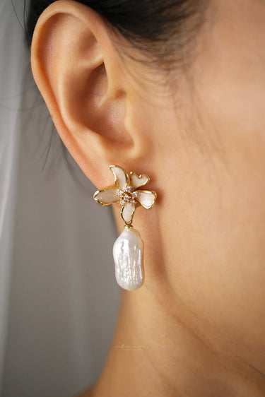 Baroque Pearl Drop Earrings - Style #ER-002