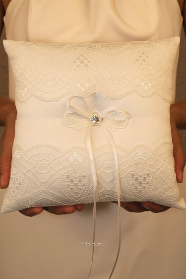 Delicate White Lace & Satin Ring Pillow - Style #RP-002